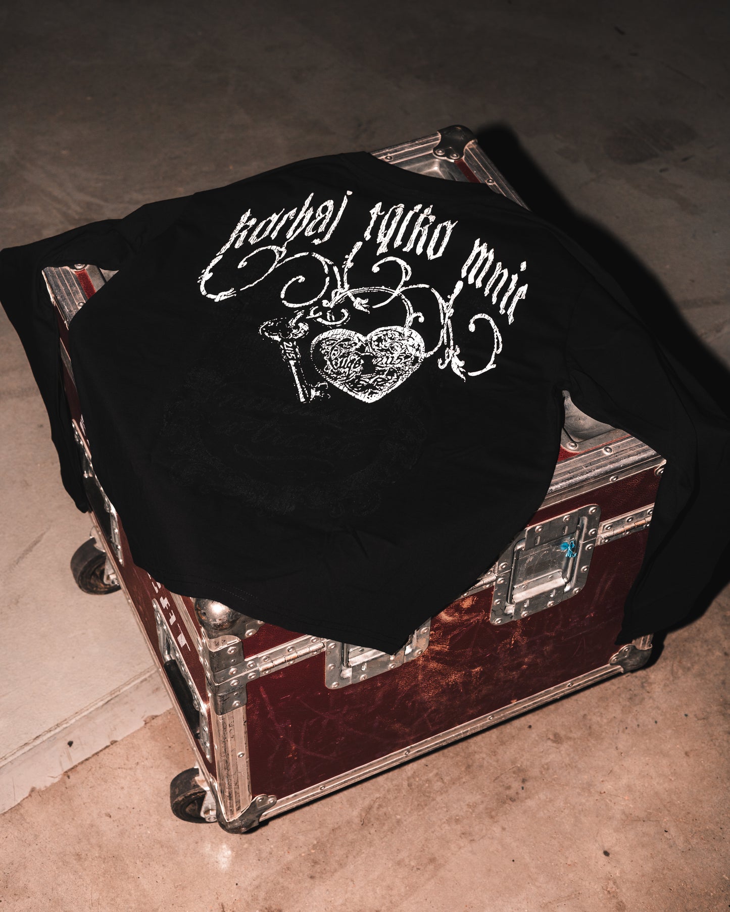 "kochaj tylko mnie" LONGSLEEVE